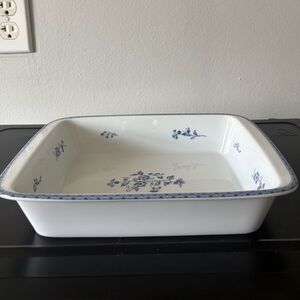 Fyrklovern Apilanlehti Classic Jackie Lynd Blue & White Floral Baking Di…